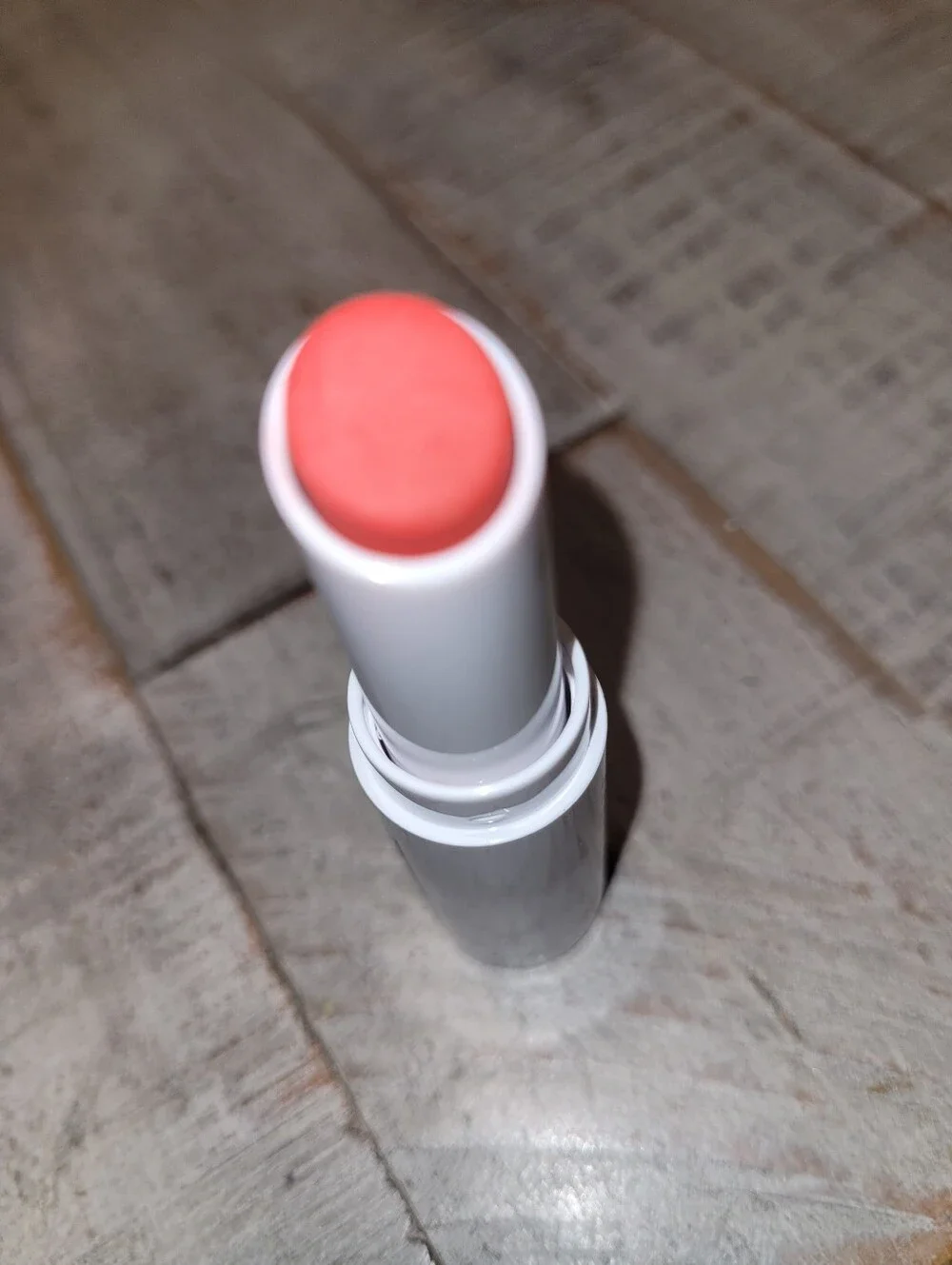 New Full Size Morphe 2 blotted matte Lipstick in Red Sunset
